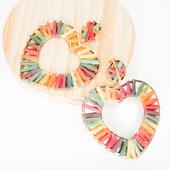 Ornamental Stone Jewelry - Rainbow Raffia Heart Dangle Earrings